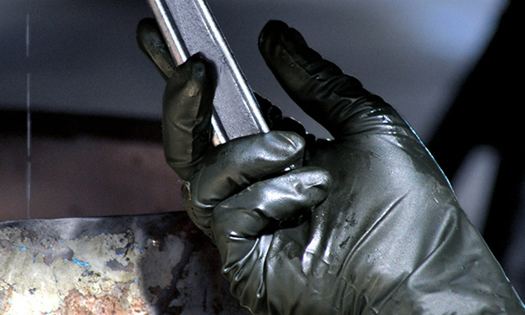 Gloveworks Black Nitrile Gloves (GPNB) are popular in automotive uses.